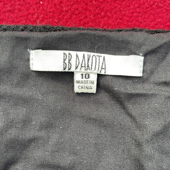 BB DAKOTA SKIRT - Picture 2 of 7